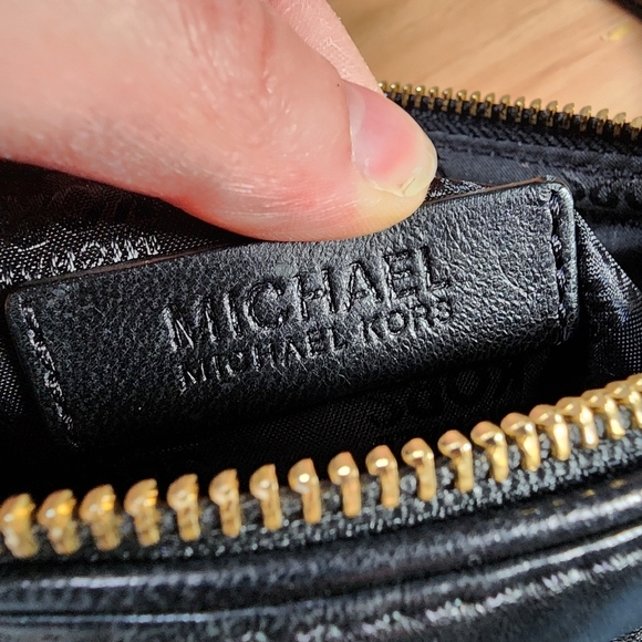 Michael KORS soft Black Leather Shoulder Bag - Picture 5 of 5